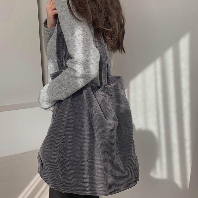 Sac fourre-tout femme - cabas en velours côtelé | UrbanPlush™