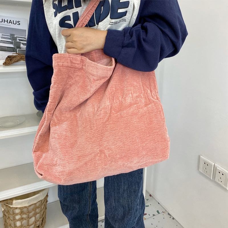 Sac fourre-tout femme - cabas en velours côtelé | UrbanPlush™